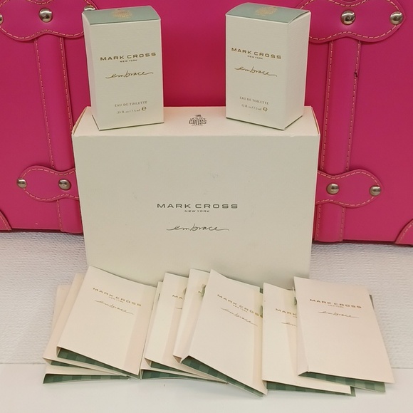 Mark Cross Embrace Collection - Picture 12 of 12